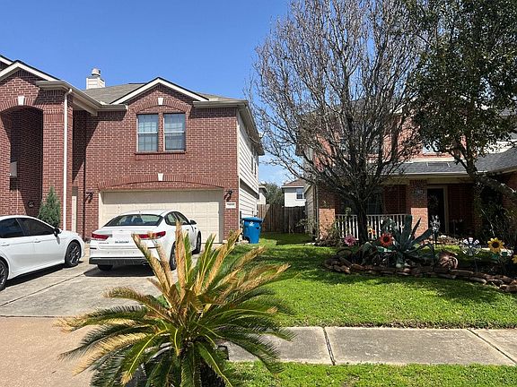 2nd image of 21026 Kenna Cove Ln