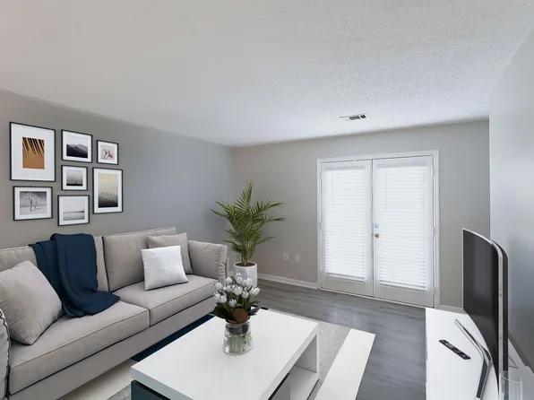 Summer Tree Apartments