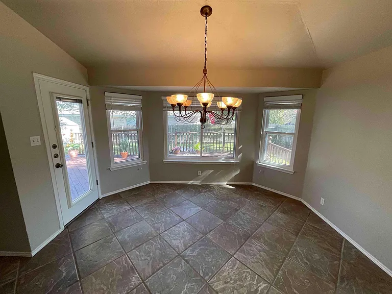 16901 Abyssinian Ln — Photo 23