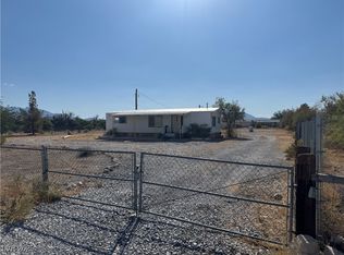 230 S Woodchips Rd, Pahrump, NV 89048