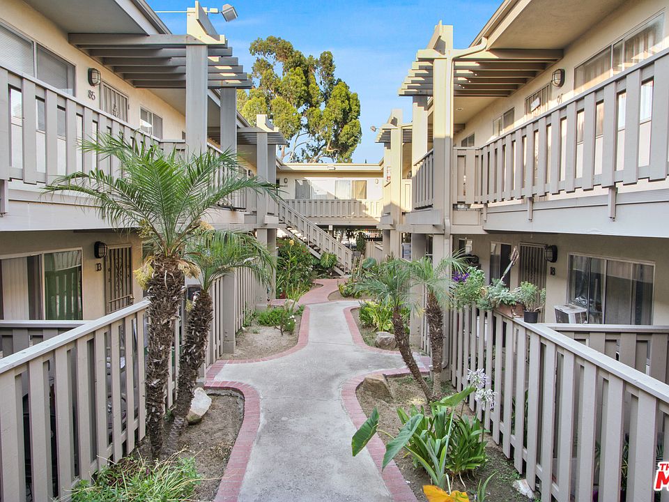 1st image of 3365 Santa Fe Ave APT 85