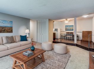 Larpenteur Manor, Saint Paul, MN 55113