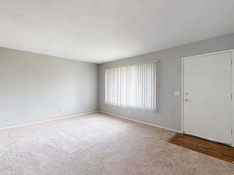 Hidden Glen Apartments — Photo 9
