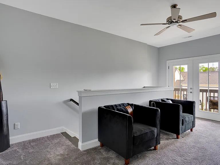 8087 Honeycomb Ln — Photo 10