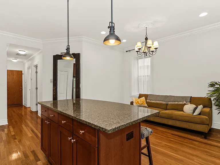 1707 N Crilly Ct #1E — Photo 10