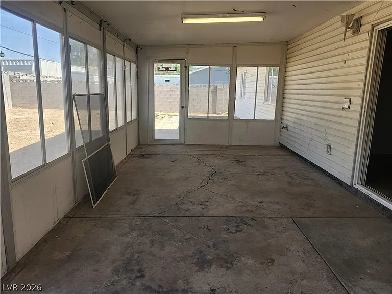 1213 Virgil St — Photo 14