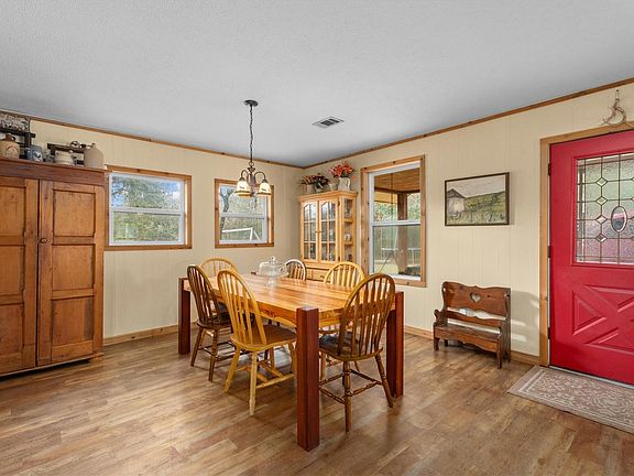 3rd image of 12848 Old Little Rd