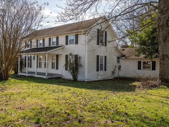 202 Vine St, Loretto, TN 38469