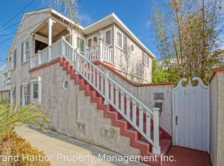 721 Crest Dr, Manhattan Beach, CA 90266