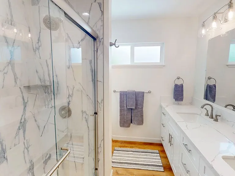 Second floor bedroom full bath double vanity