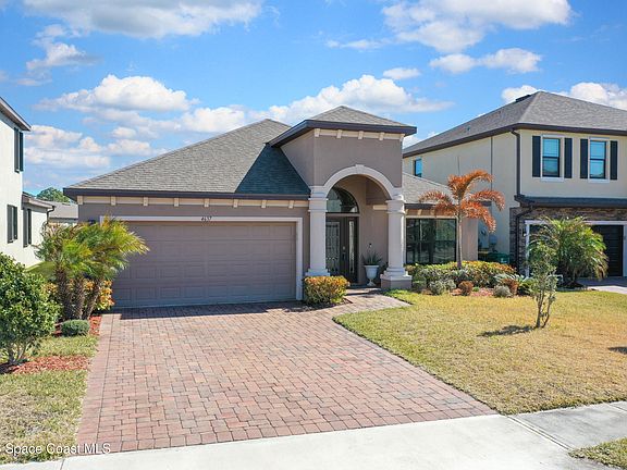 3rd image of 4637 Broomsedge Cir