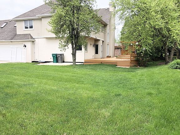 5th image of 15617 Somerglen Ct
