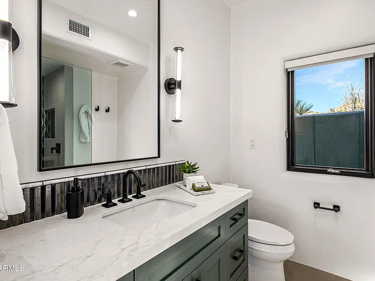 10029 E Calle De Las Brisas — Photo 50