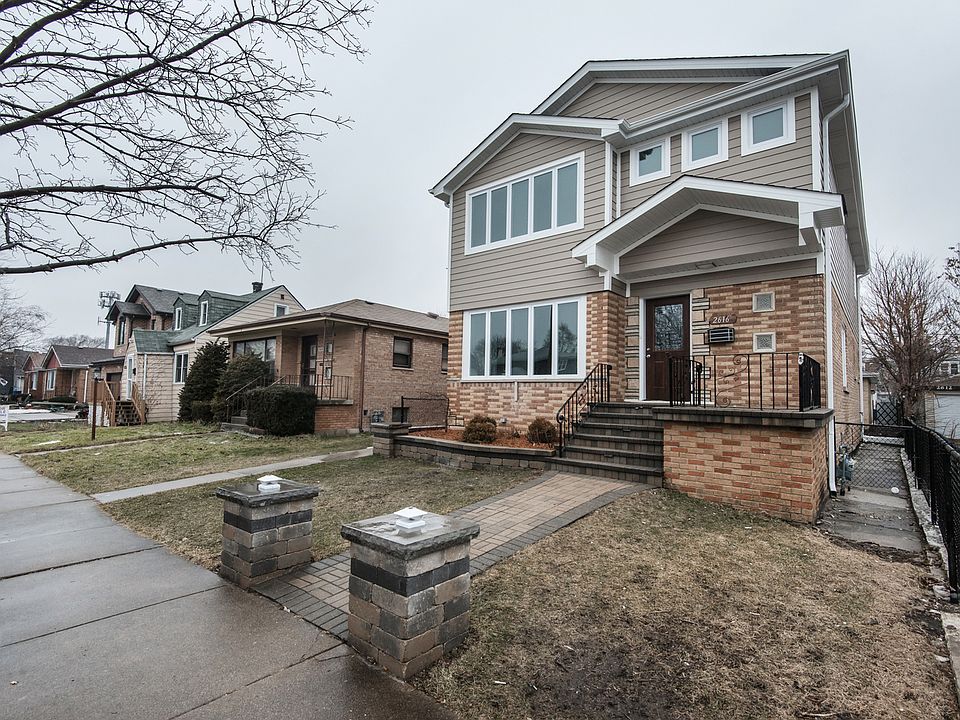 1st image of 2616 W 98th Pl