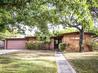 2819 Bent Bow Dr, San Antonio, TX 78209