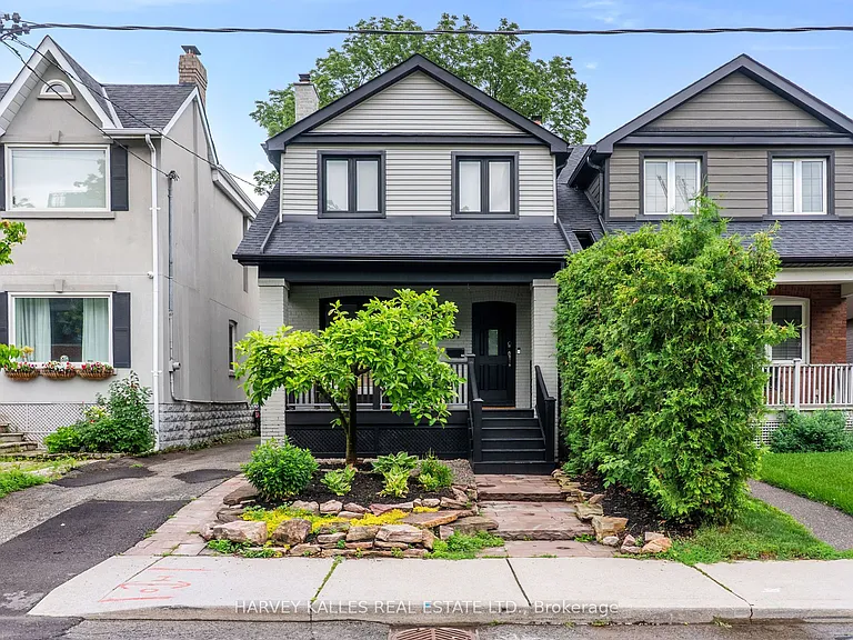 67 Falcon St — Photo 1