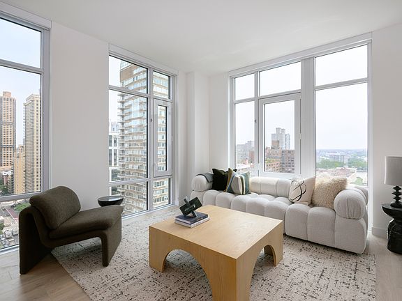 5th image of 356 E 78th St #19D