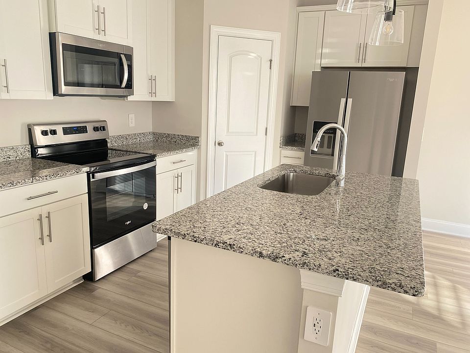 1st image of 4550 Skywood Ln