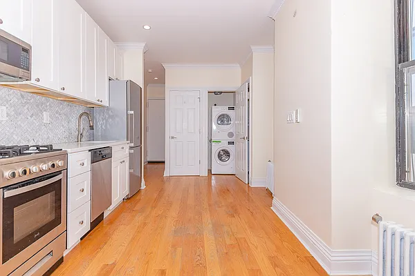 Rented by MySpaceNYC | media 12