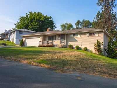 6705 N Jefferson St, Spokane, WA, 99208