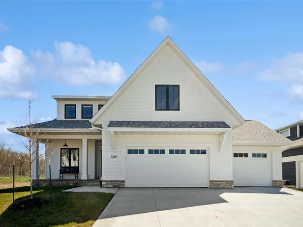 1380 Tamarack Trl, Iowa City, IA 52245