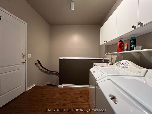 2nd image of 52 Loring Cres #Basement