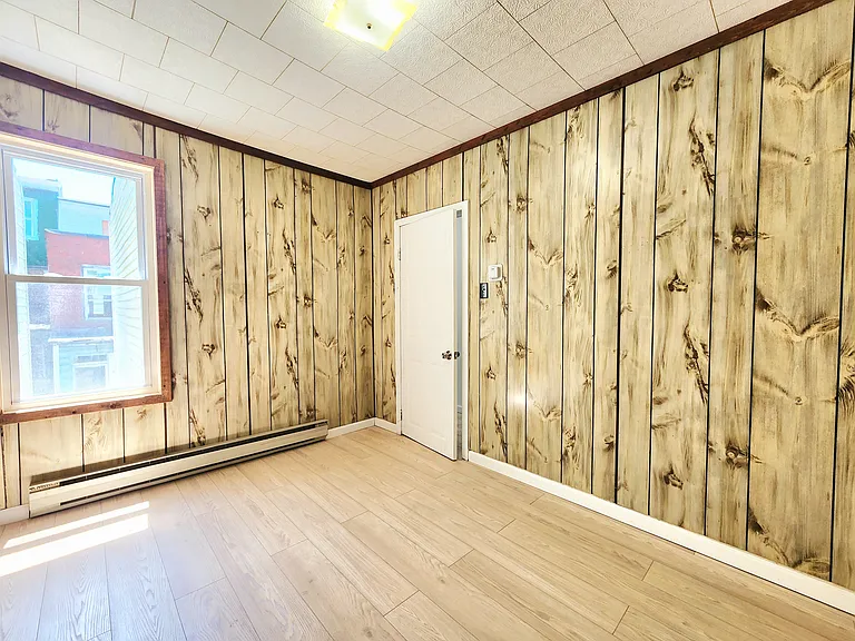 16 E Pine St — Photo 10