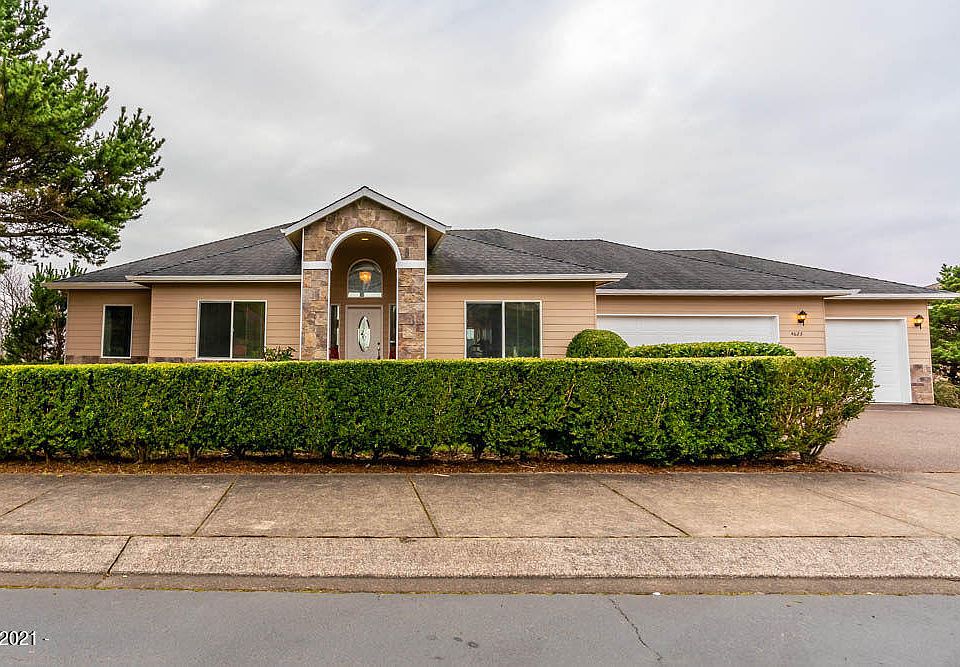 1st image of 4623 NW Miramar Dr