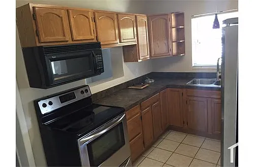 5551 Kelly Dr N Photo 1