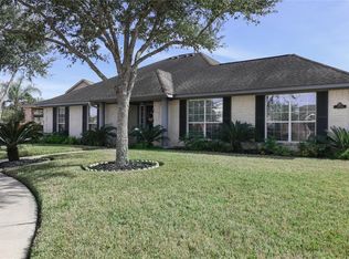 11204 Harris Ave, Pearland, TX 77584
