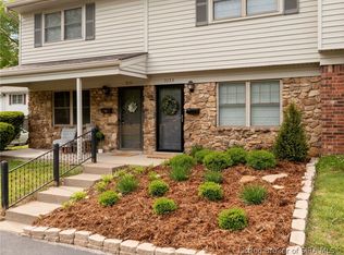 3133 Wooded Way, Jeffersonville, IN 47130