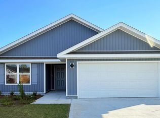 6344 Firefly Dr, Milton, FL 32583