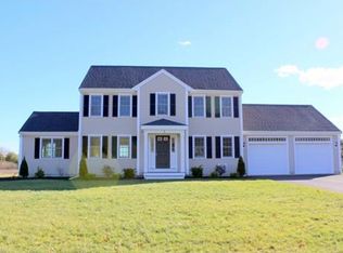 5 Bayberry Ln, Halifax, MA 02338