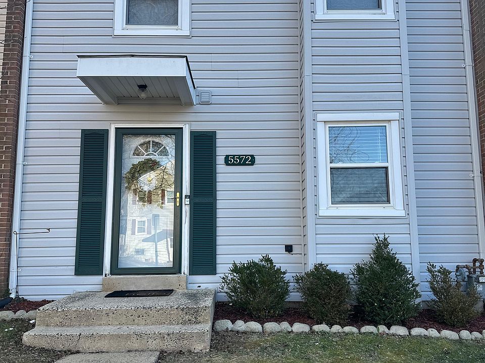 1st image of 5572 Hollins Ln