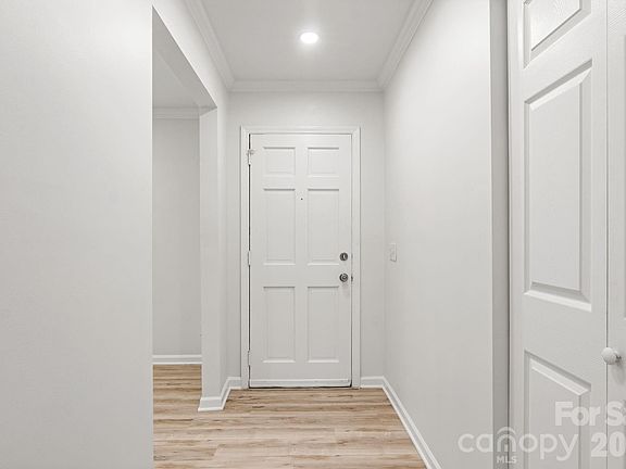 5th image of 7030 Delta Lake Dr