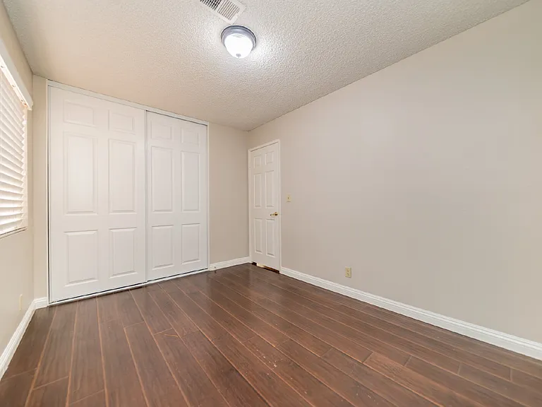 1229 Hibiscus St — Photo 25