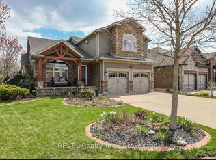 9069 Tapestry Ct, Niagara Falls, ON L2H 0E1