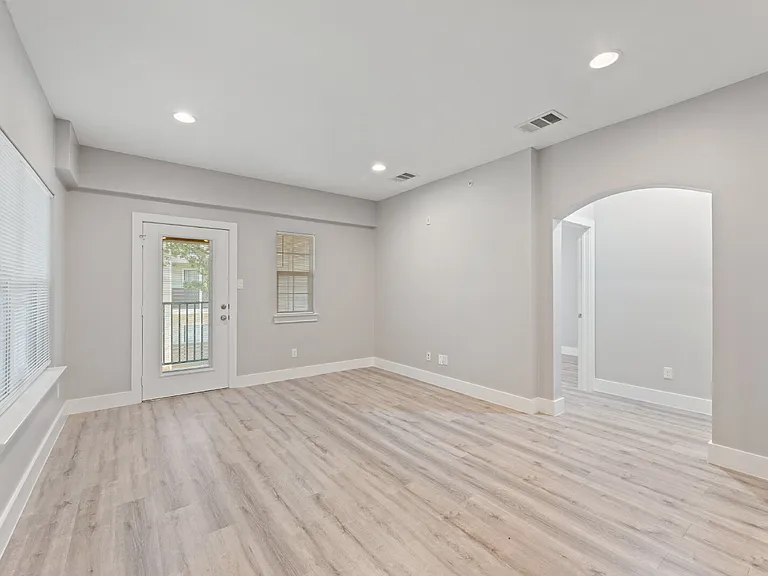 13601 Pinnacle Cir W #2103 — Photo 9