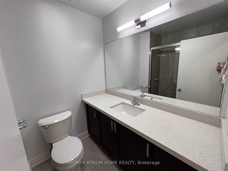 Toronto House for rent - 5 Bedrooms — photo 10