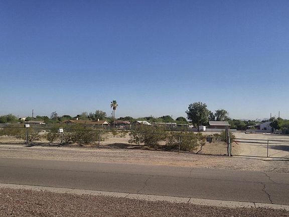 5th image of 2850 E South Mountain Ave