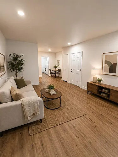 1537 Jefferson Ave #5 Photo 1