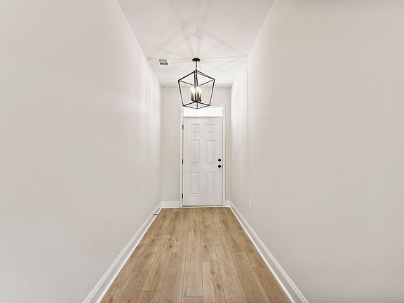 6702 Hanworth Trce, Homesite 323 Interior Image 5