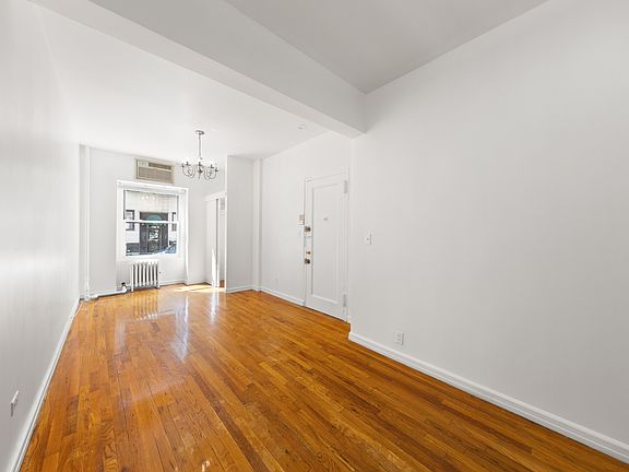 3rd image of 323 E 90th St APT 1FW