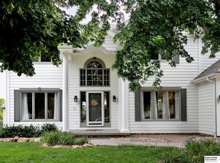 17506 Renfro St, Omaha, NE 68135