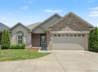 3000 Rachel Ln, Jeffersonville, IN 47130