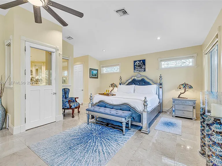 625 Poinciana Dr — Photo 22