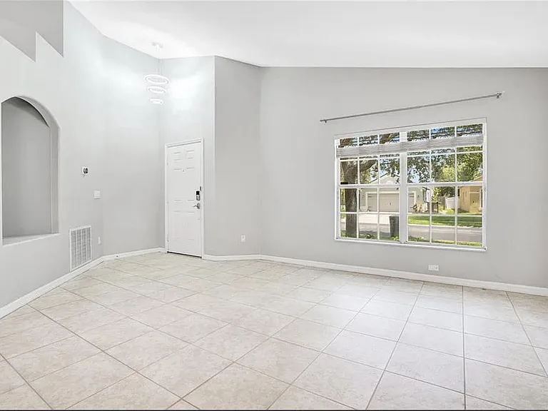 4568 Aguila Pl — Photo 7