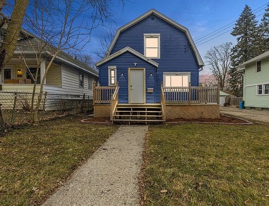 4th image of 1614 Beal Ave