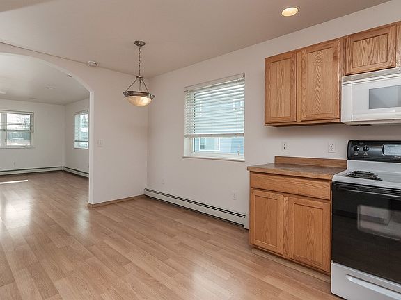2nd image of 4936 Princeton Dr