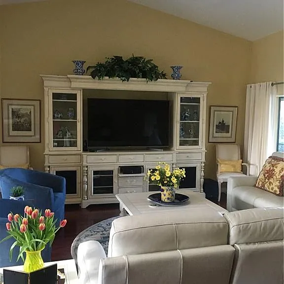 1747 Sandpiper St #B — Photo 3